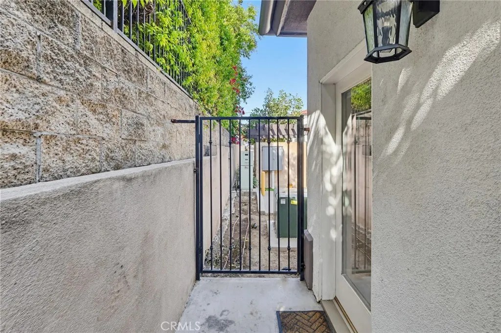 Additional image 59 of 432 S Alhambra Avenue Unit H, Monterey Park, CA 91755