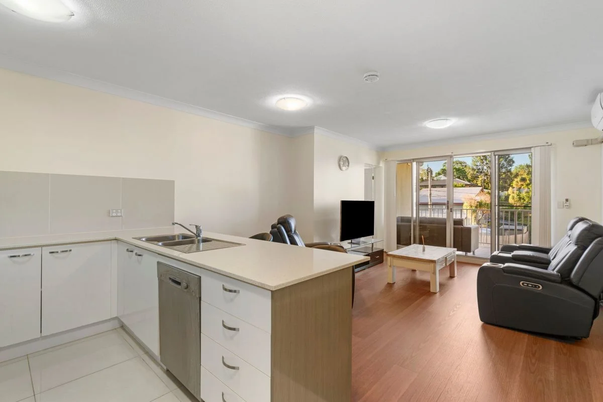 Unit 61/29-33 Juers St, Kingston QLD 4114
