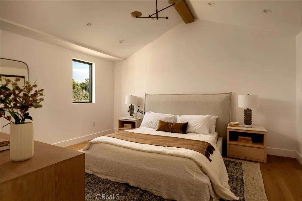 Additional image 108 of 15202 Hesby Street, Sherman Oaks, CA 91403