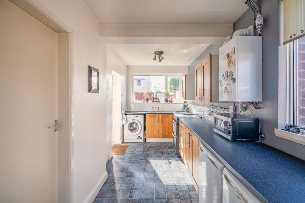 Additional image 4 of 3 bed semi-detached house for salePenrhos Avenue, Llandudno Junction LL31