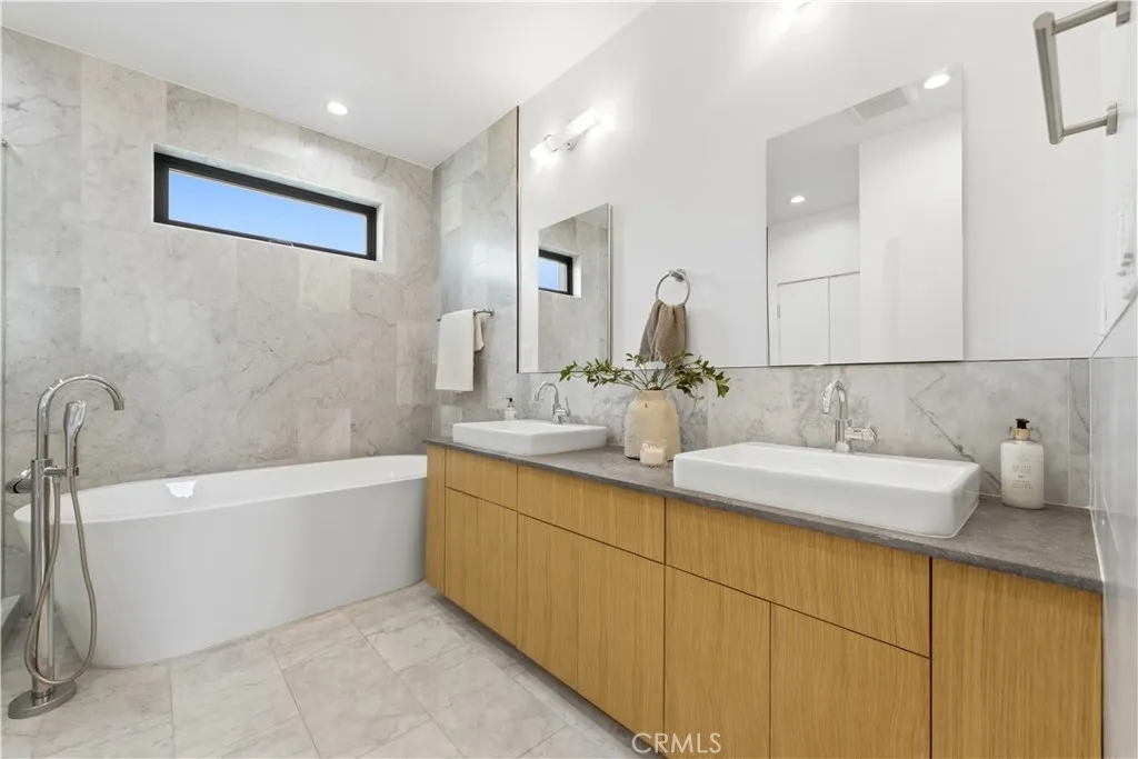 Additional image 24 of 3601 Mclaughlin Avenue, Los Angeles, CA 90066