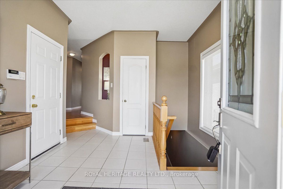 38 Bingham Gate, Clarington, ON, L1E 3K3 photo 3