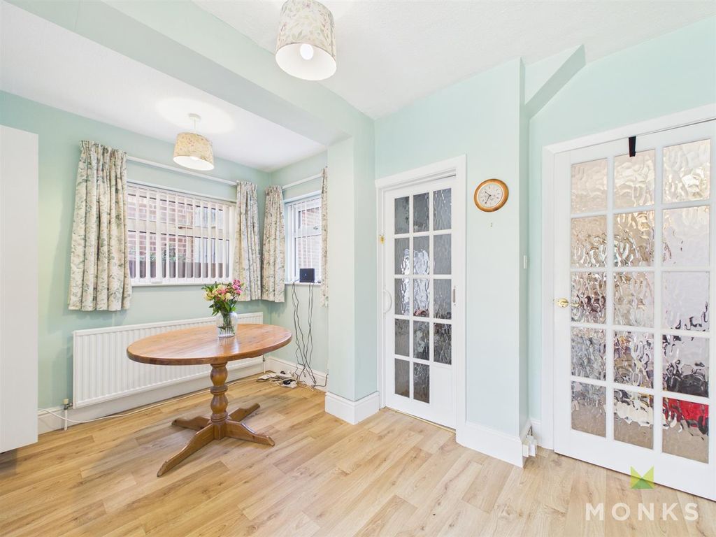 Additional image 16 of 3 bed property for saleOakfield Road, Shrewsbury SY3