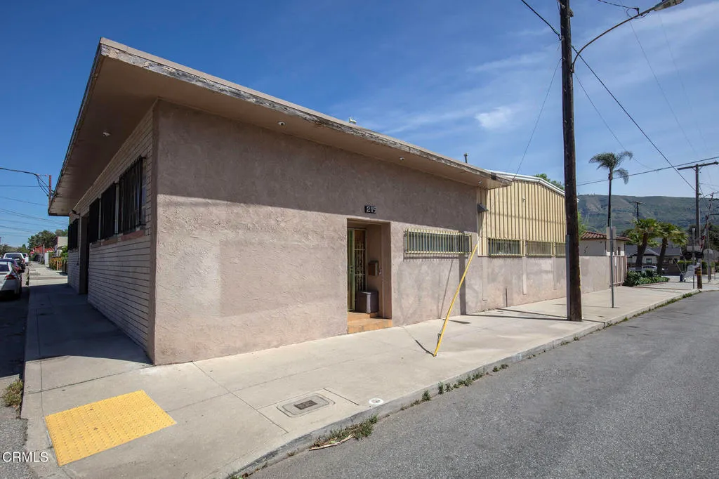Additional image 46 of 215 N 8th Street, Santa Paula, CA 93060
