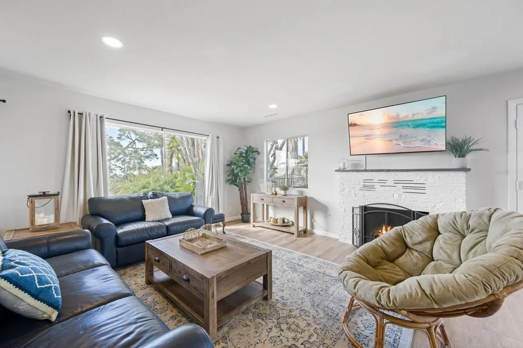 Additional image 76 of 330 Skyline Dr, Vista, CA 92084