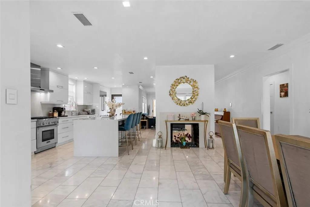 Additional image 61 of 2640 N Keystone Street, Burbank, CA 91504