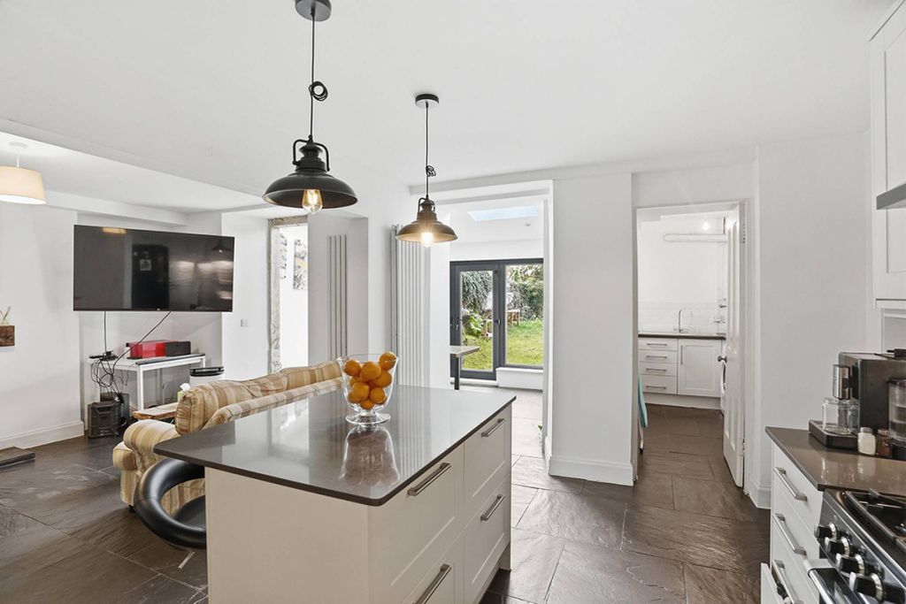 Additional image 17 of 3 bed flat for saleGilmore Place, Edinburgh EH3