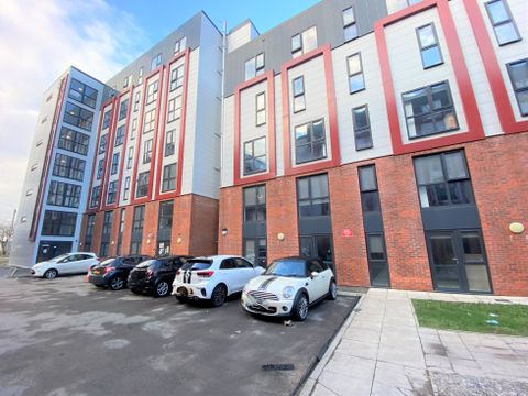 Fox Street, Liverpool L3, Studio to rent