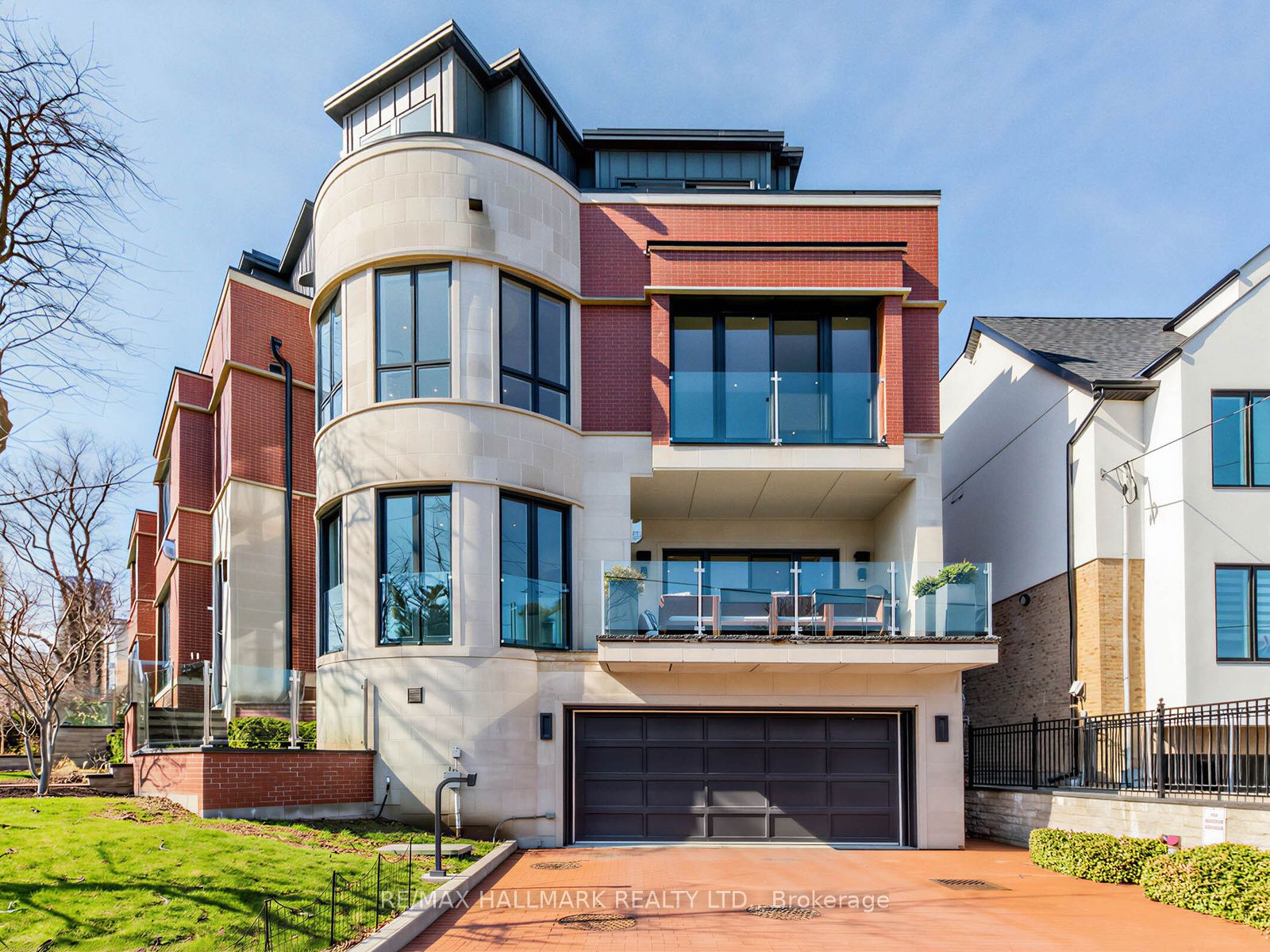 1 Thurloe Avenue, Toronto, ON, M4S 0B4