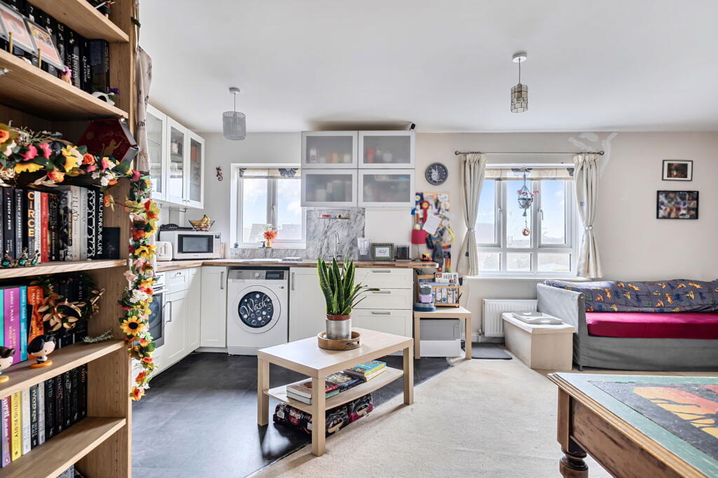 Additional image 5 of Buttons Yard, Warminster, BA12 9NZ