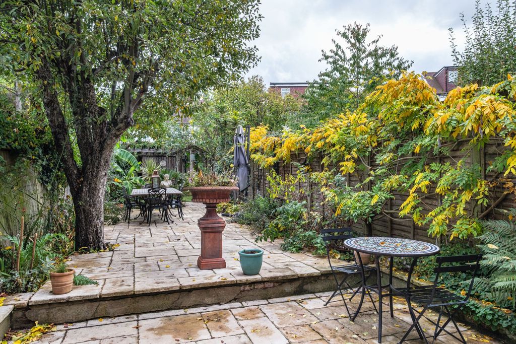 Additional image 18 of 3 bed terraced house for saleKings Road, Willesden, London NW10