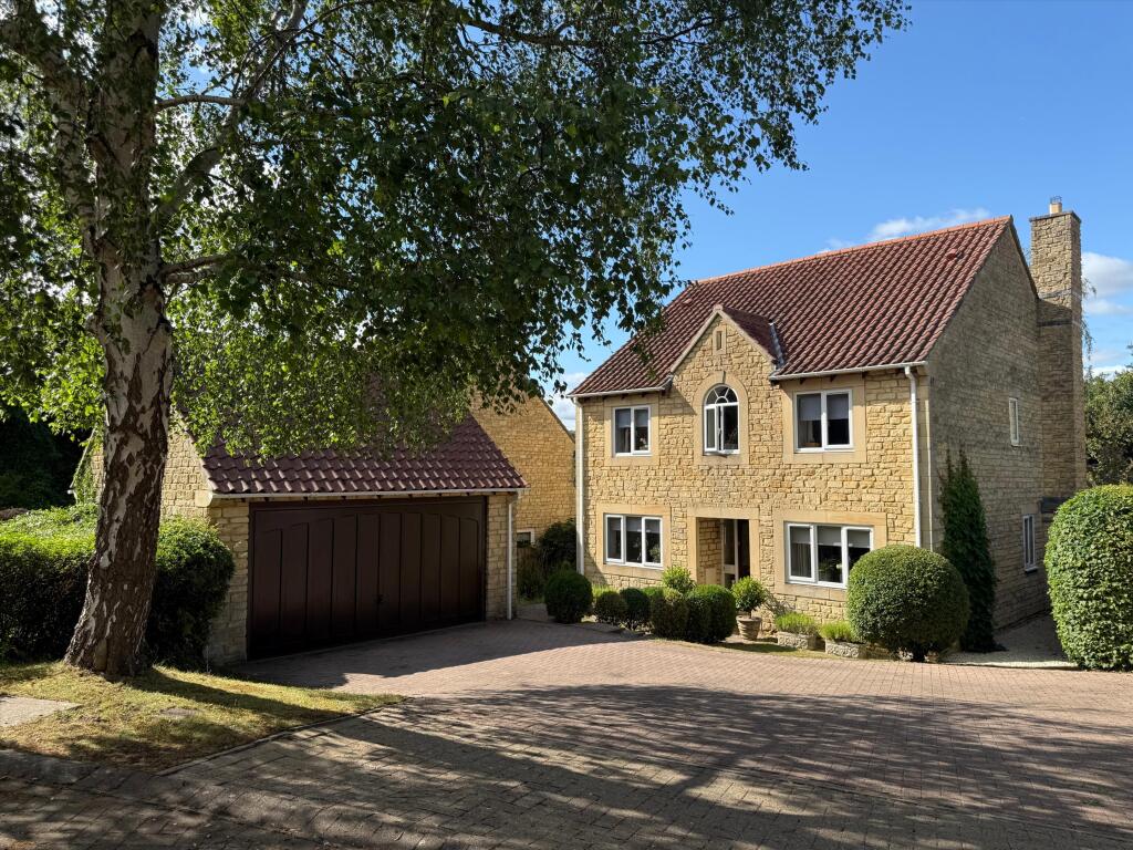 Miller Walk, Bathampton, Bath, Somerset, BA2