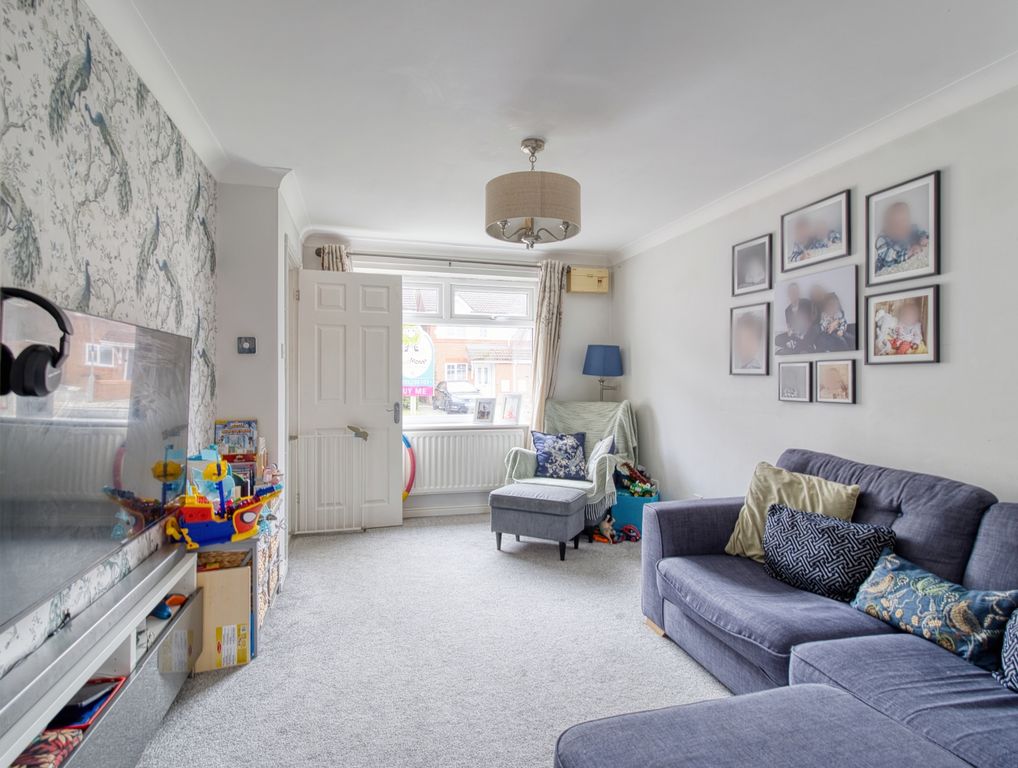 Additional image 2 of 2 bed terraced house for saleHawfinch Close, Covingham SN3