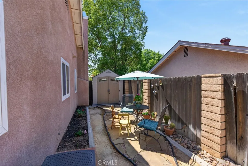 3243 Saratoga St, Riverside, CA 92503