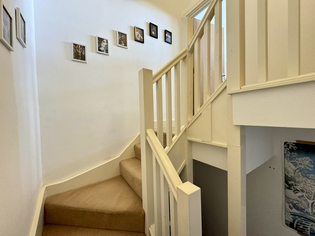 Additional image 11 of 1 bed flat for saleKilvey Terrace, St. Thomas, Swansea, City And County Of Swansea. SA1