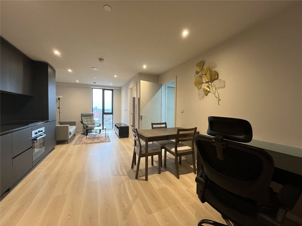 Additional image 5 of 1 bed flat to rentWaterhouse Gardens, 1 Dutton Street, Manchester M3