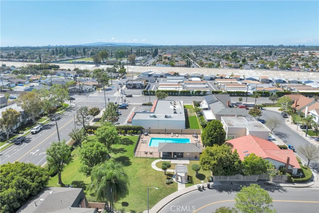 9326 Cambridge St, Cypress, CA 90630