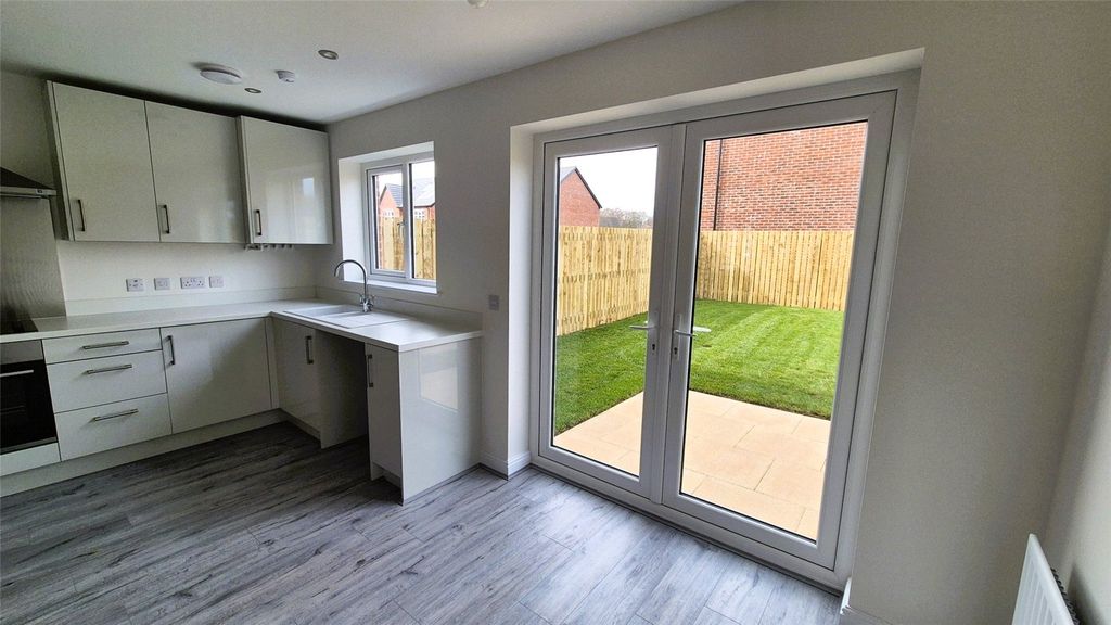 3 bed detached house to rentMerlin Drive, Dumfries DG1 photo 4