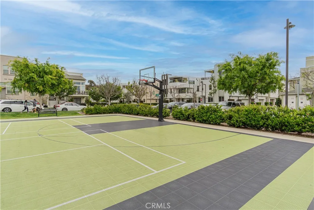 Additional image 75 of 5560 Boardwalk Unit 105, Hawthorne, CA 90250