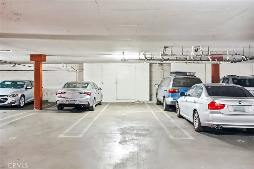 Additional image 40 of 7625 Reseda Blvd Unit 202, Reseda, CA 91335
