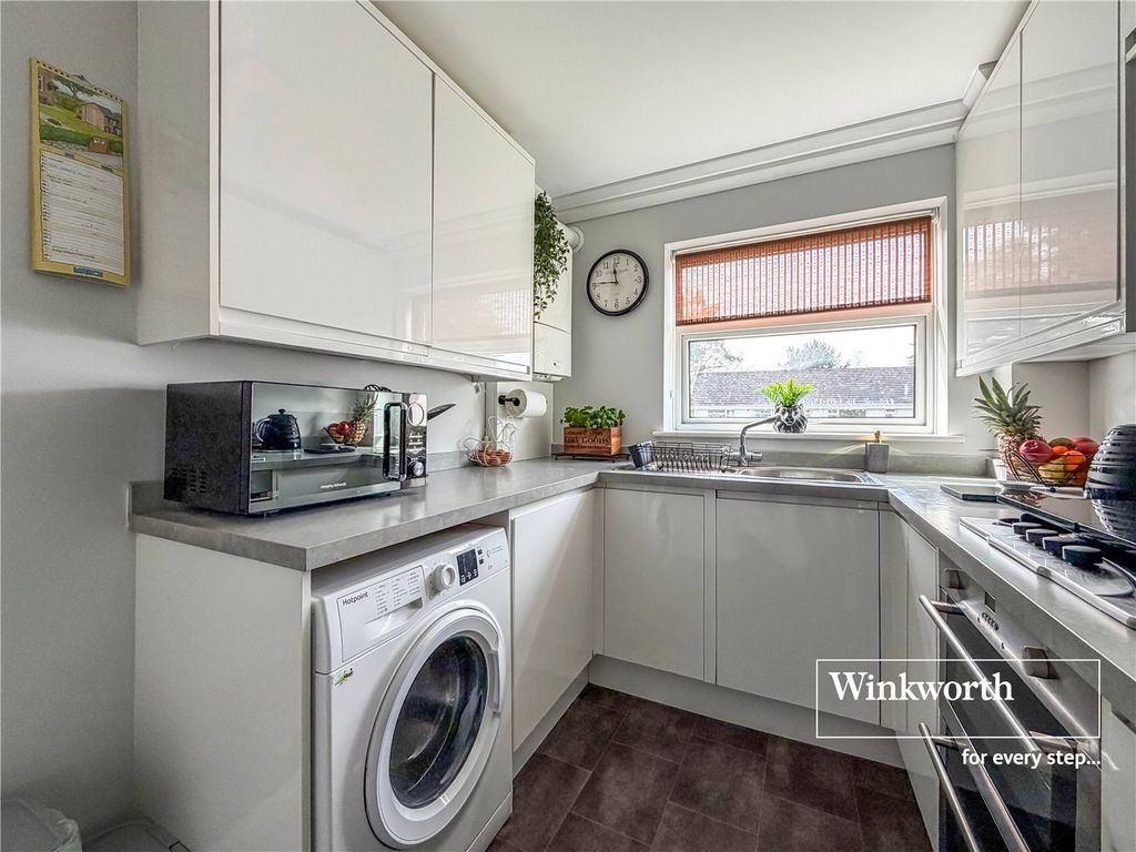 Additional image 3 of 2 bed flat for saleManor Close, Ferndown, Dorset BH22