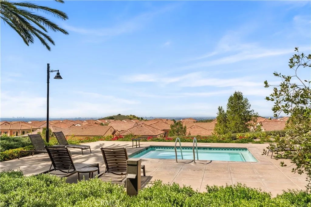 Additional image 45 of 111 Donati, Irvine, CA 92602