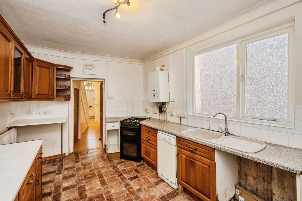 Additional image 8 of 3 bed terraced house for salePembrey Road, Llanelli, Carmarthenshire SA15