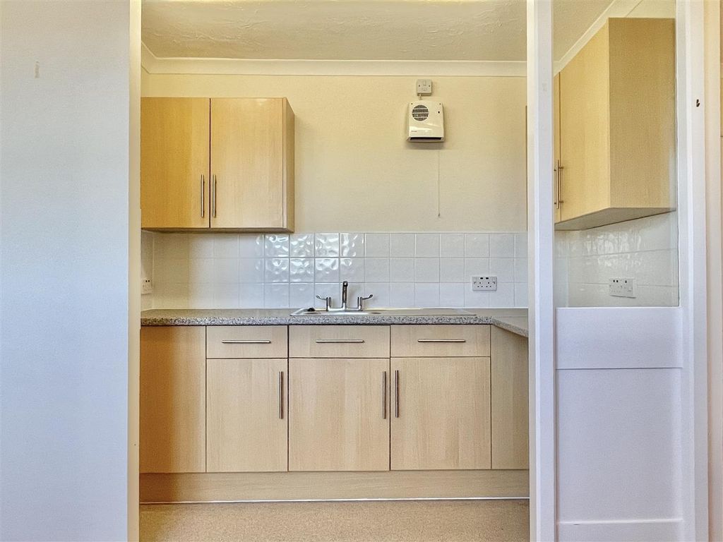 Additional image 9 of 1 bed flat for saleRetirement Home, Weymouth DT4