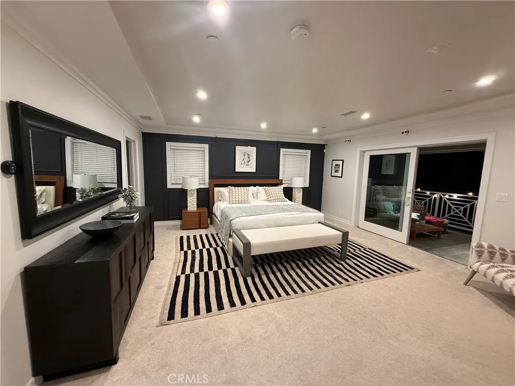 742 N Detroit Street, Los Angeles, CA 90046