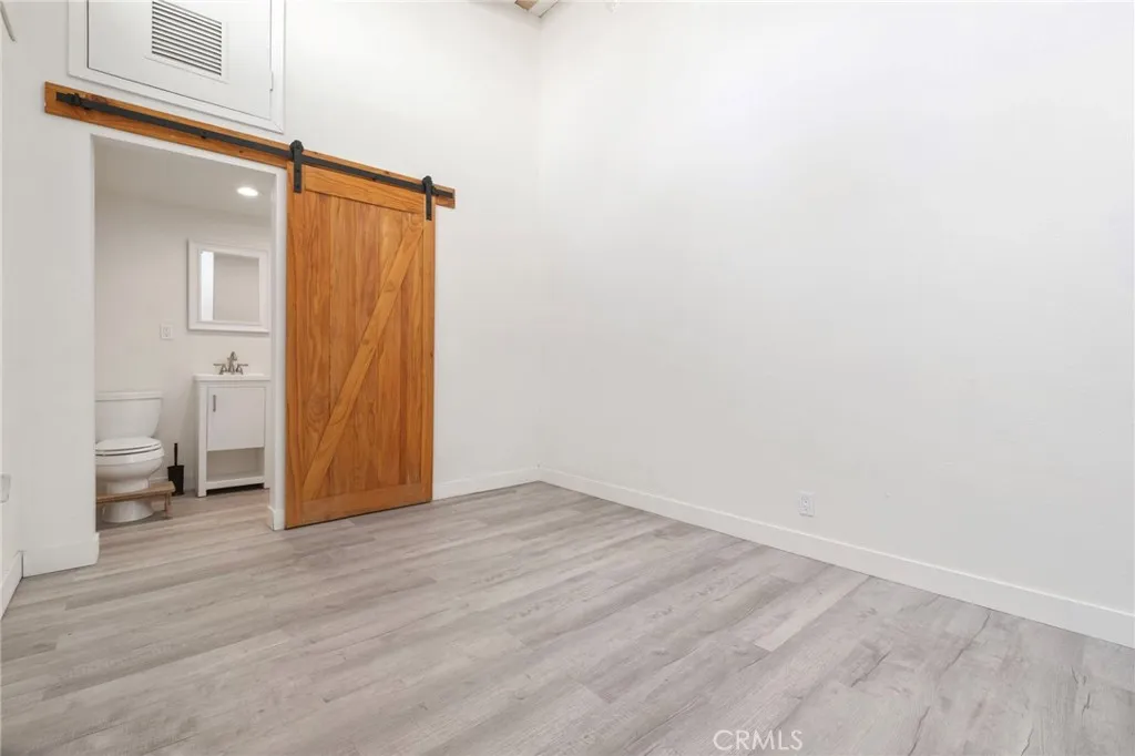 Additional image 36 of 555 E 3rd St, Long Beach, CA 90802