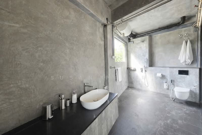 Additional image 2 of Rangoon Road Race Course Ultimate Urbanite Loft 2/3 Bed