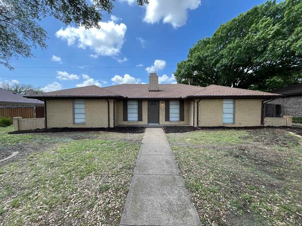 2050 Wellington Dr, Grand Prairie, TX, 75051