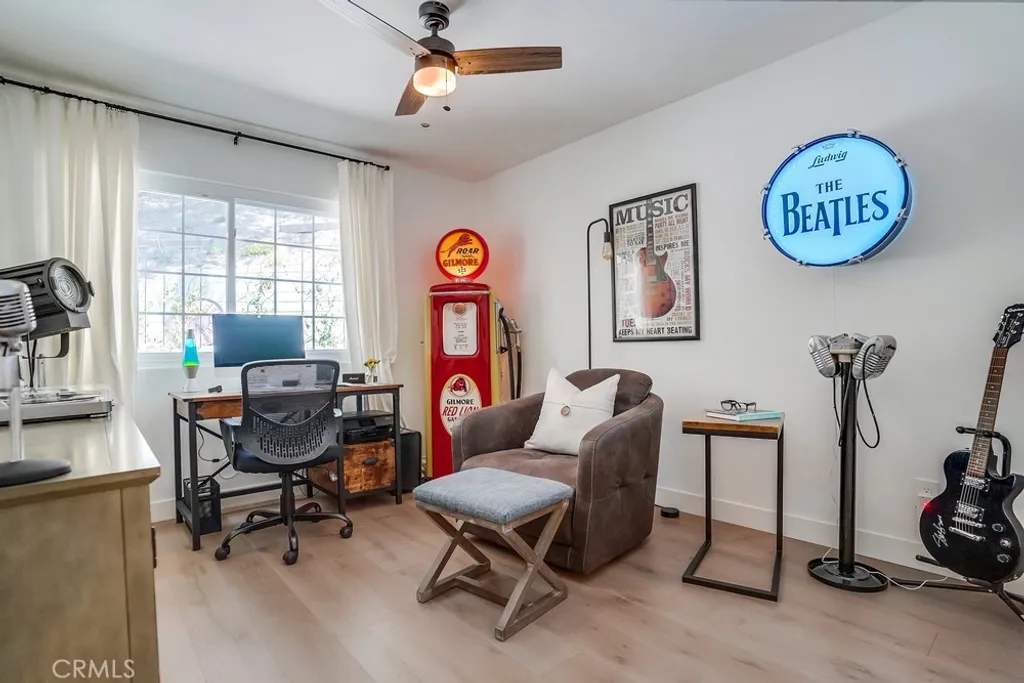 Additional image 37 of 20619 Martha St, Woodland Hills, CA 91367
