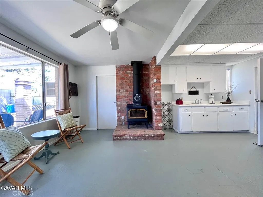 Additional image 32 of 38960 12th Street E, Palmdale, CA 93550