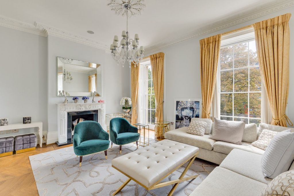 6 bed terraced house to rentKent Terrace, Regent's Park, London NW1