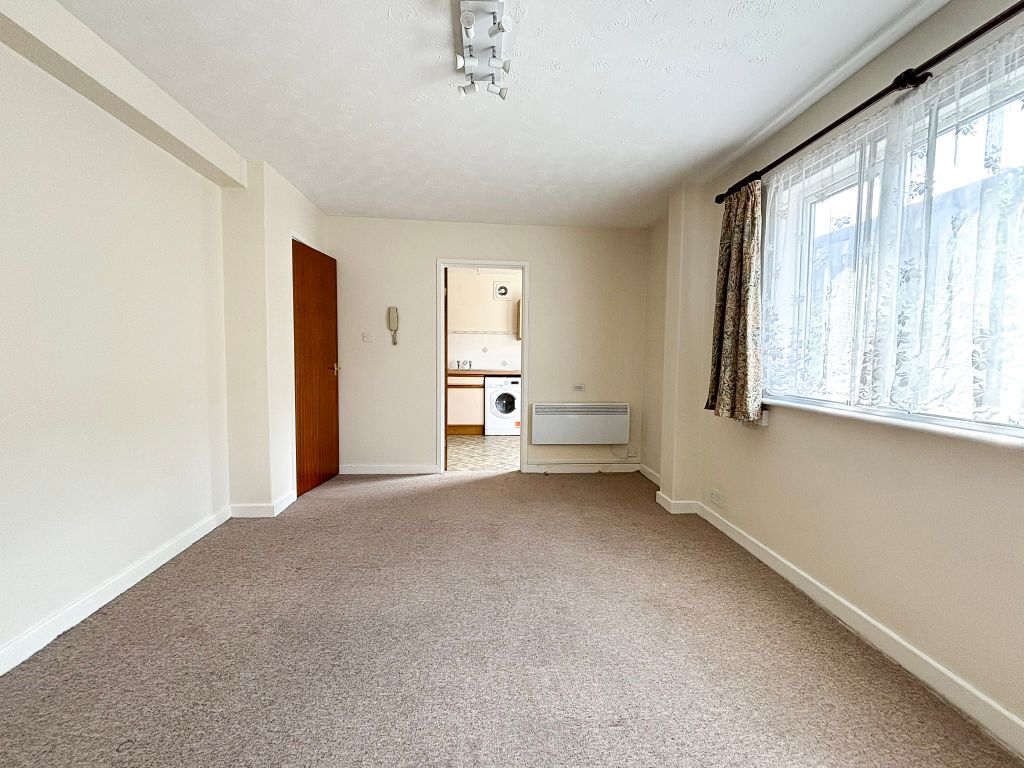 Additional image 3 of 1 bed flat to rentNewmarket Road, Cambridge CB5