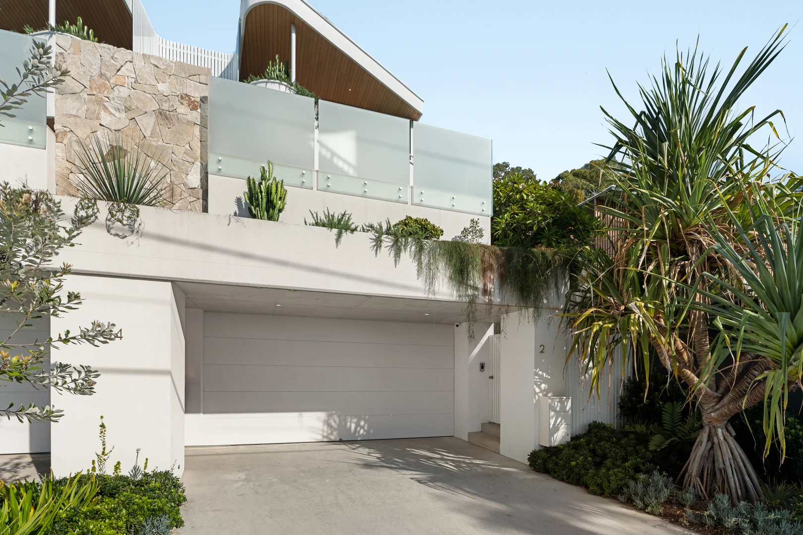 Additional image 32 of 2/64 West Burleigh Road, Burleigh Heads QLD 4220