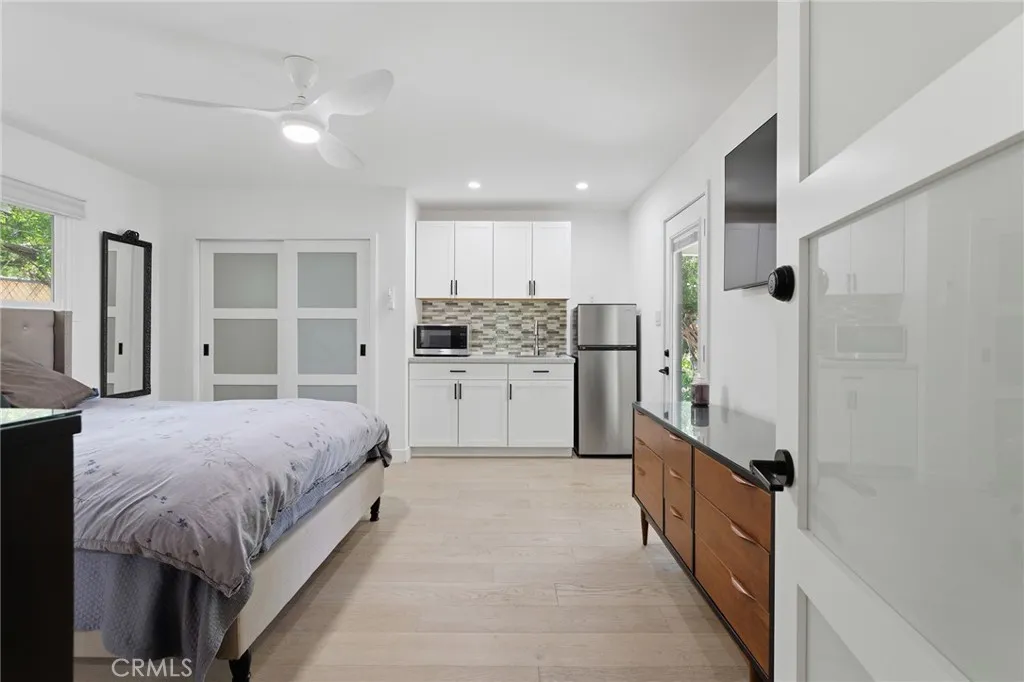 Additional image 21 of 5319 Penfield Avenue, Woodland Hills, CA 91364