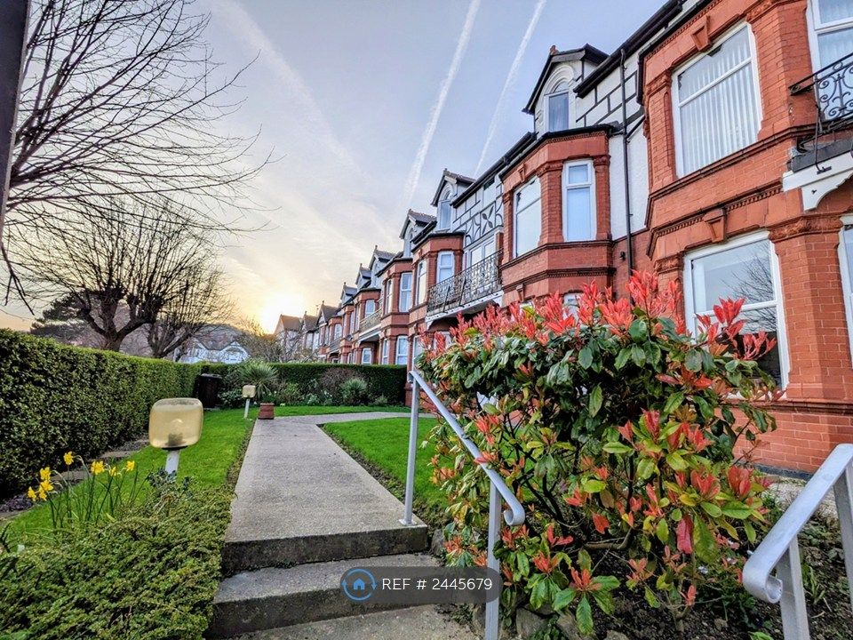 3 bed maisonette to rentWhitehall Road, Colwyn Bay LL28