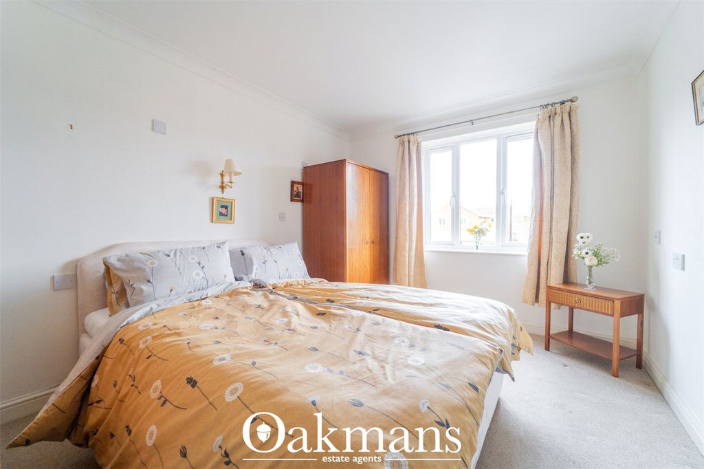 Additional image 7 of 2 bed flat for saleKingfisher Court, Woodfield Road, Droitwich, Worcestershire WR9