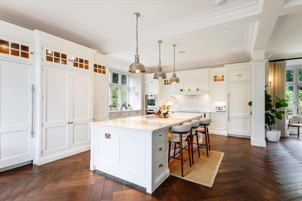 Additional image 6 of 7 bed detached house for saleGodden Green, Sevenoaks, Kent TN15