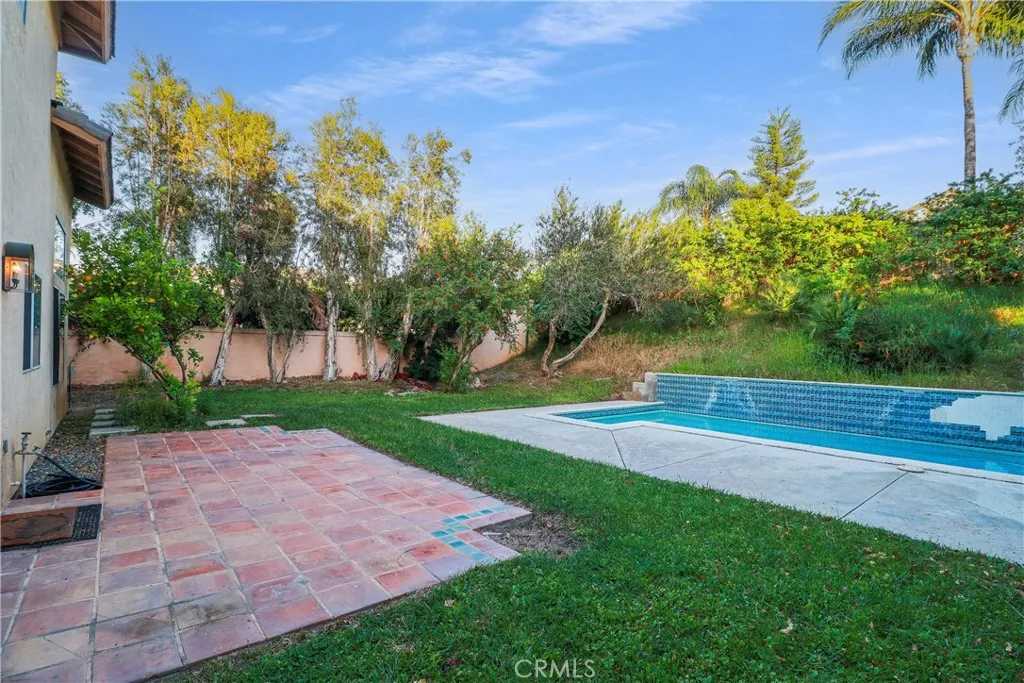 2164 Coriander Cir, Corona, CA 92879
