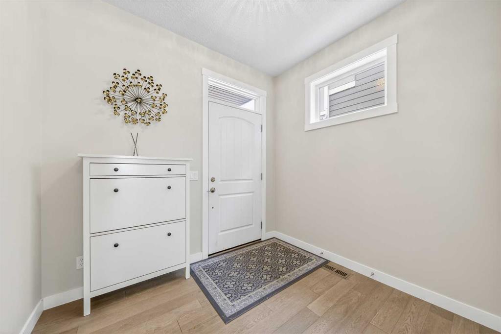 Additional image 5 of 234 West Grove Point SW, Calgary, AB, T3H 1Y7