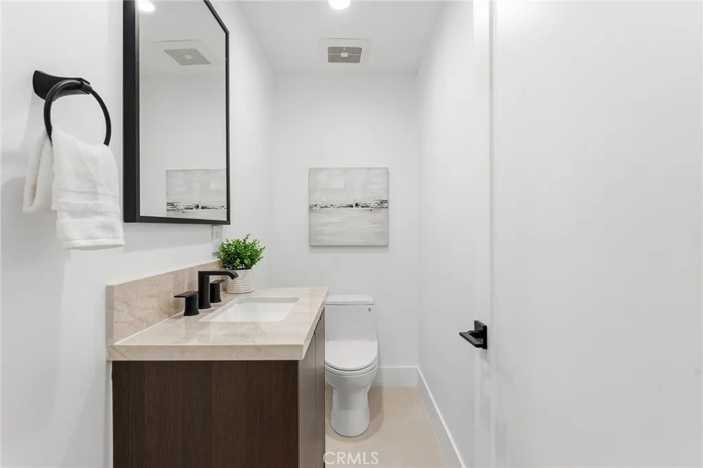 Additional image 17 of 23463 Sylvan Street, Woodland Hills, CA 91367
