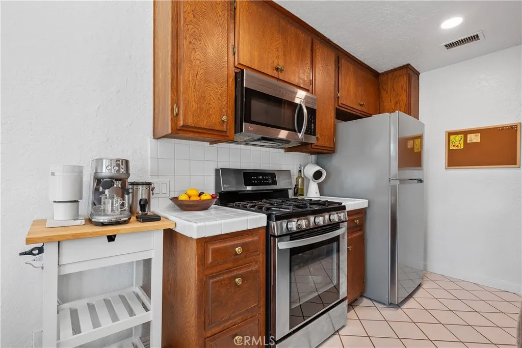 Additional image 48 of 14005 Milbank Street Unit 7, Sherman Oaks, CA 91423
