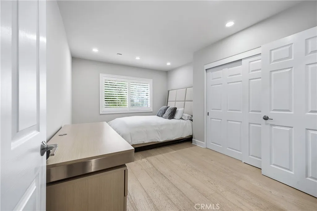 Additional image 17 of 9867 Whitwell Dr, Beverly Hills, CA 90210