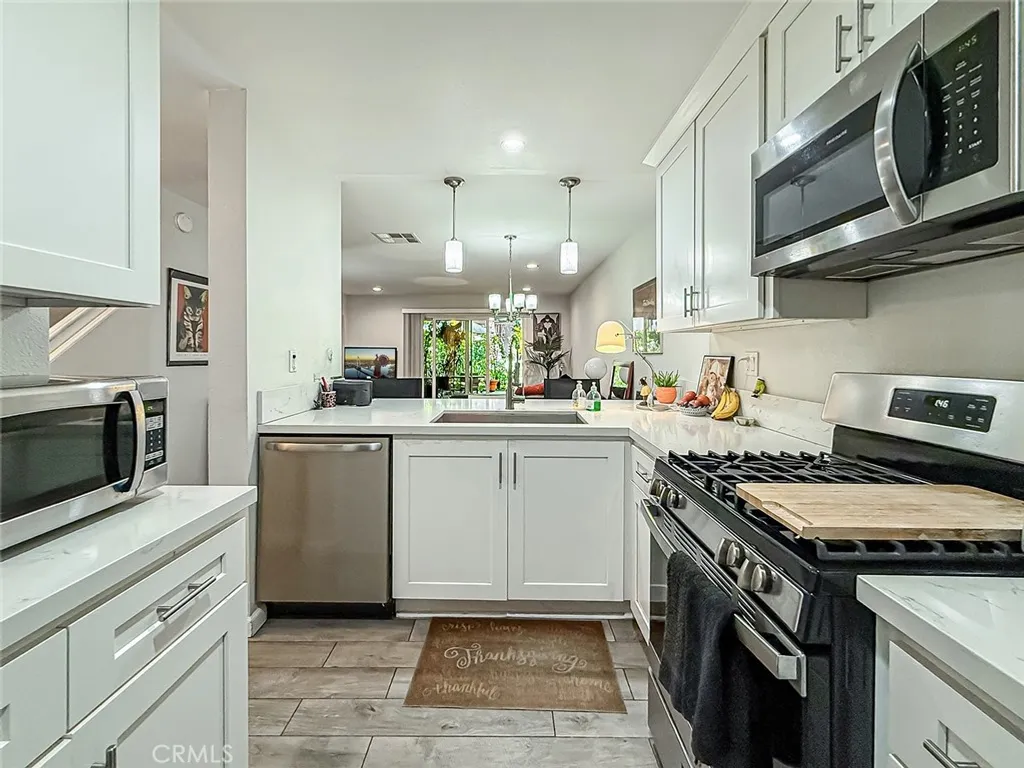 Additional image 14 of 7050 Shoup Avenue Unit 178, Canoga Park, CA 91303