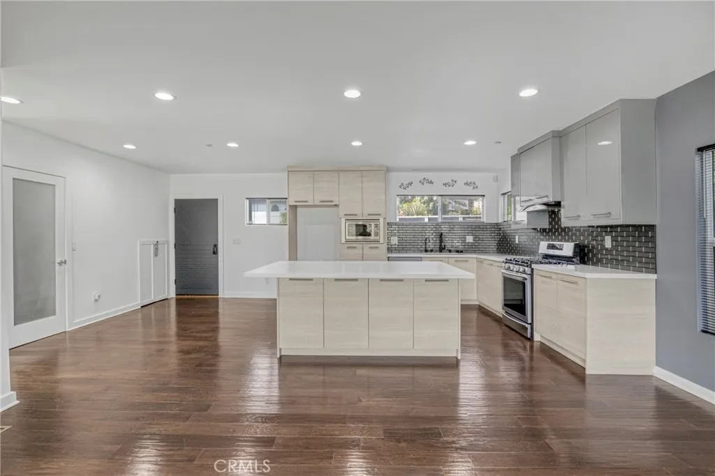 Additional image 8 of 3439 Winslow Dr, Los Angeles, CA 90026