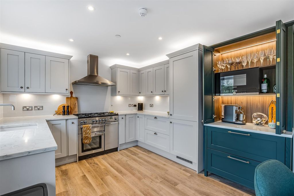 Additional image 2 of 4 bed semi-detached house for saleParsons Meadow, Addingham LS29