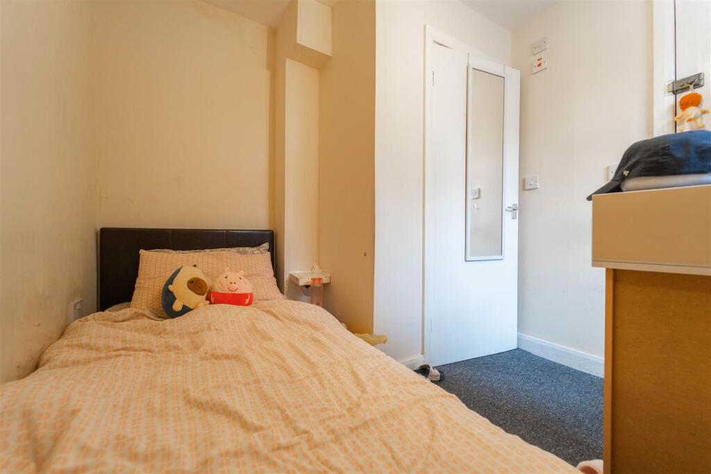 Dawlish Road, Birmingham, West Midlands, B29 photo 5